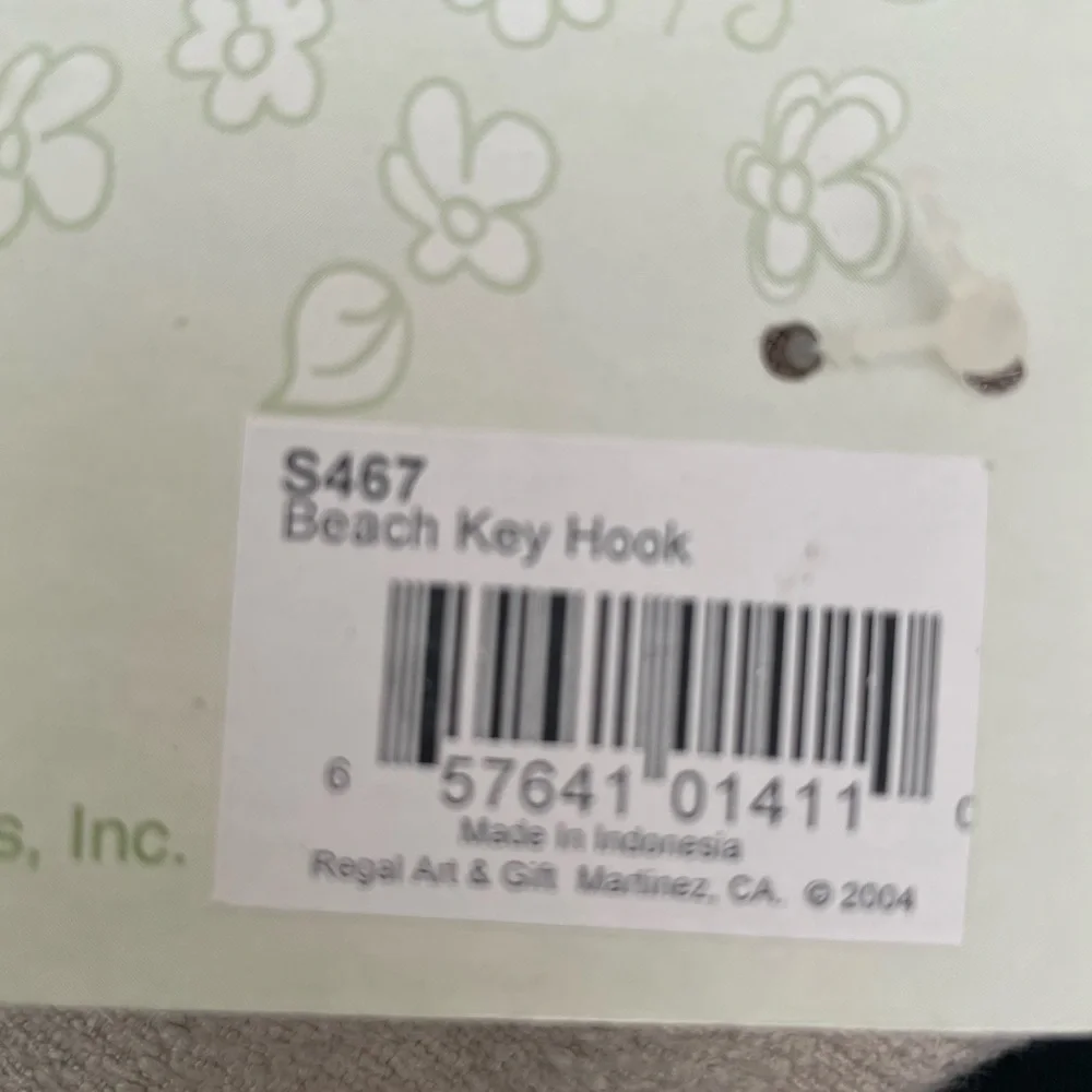 Wall Hook for keys. Life’s A Beach key hooks for Entryway, kitchen, hallway etc.